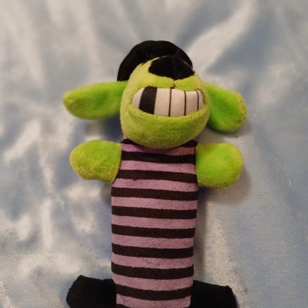 2/$5Wallace Worm